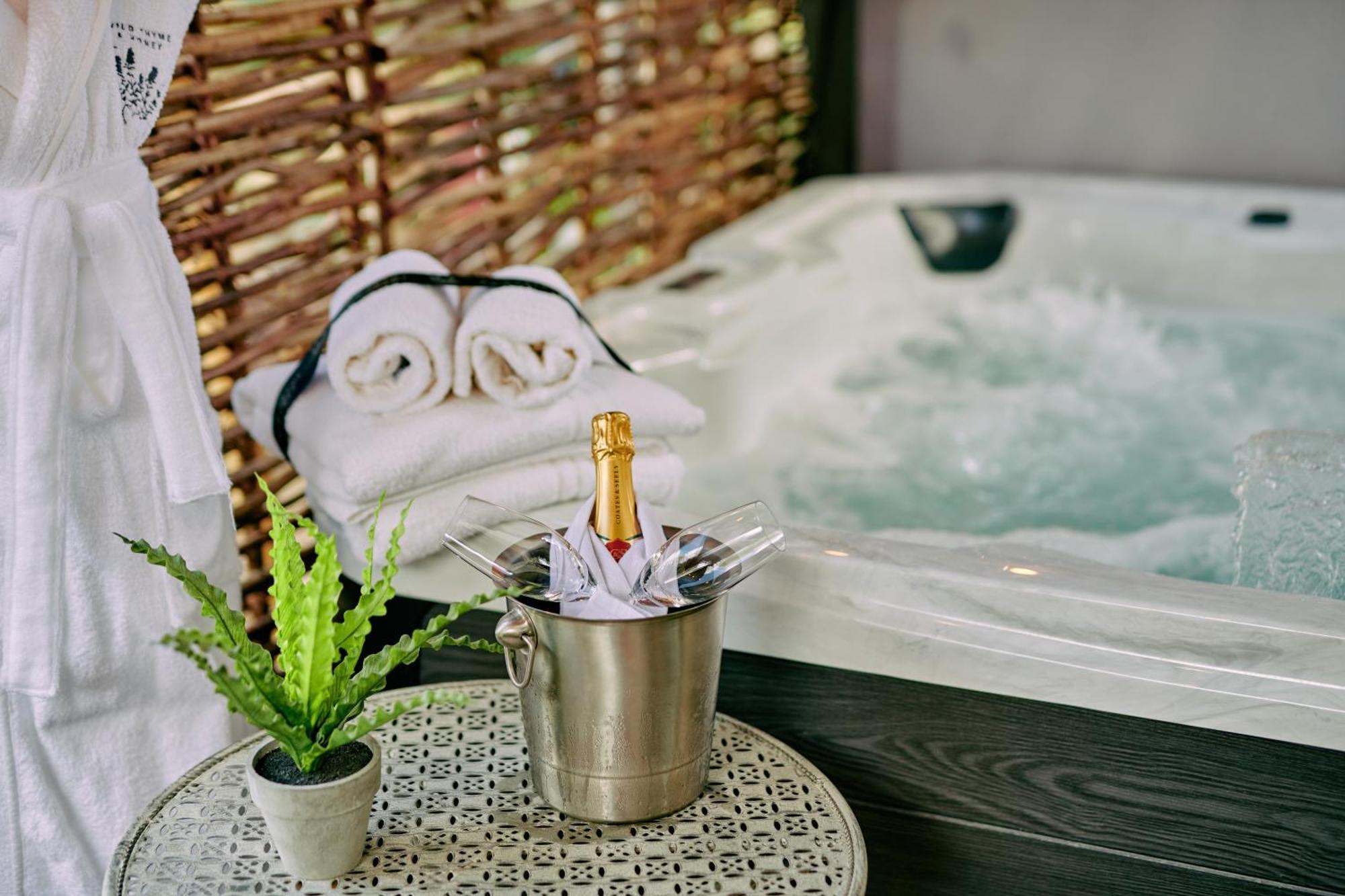 Wild Thyme & Honey - Cirencester-cotswolds Hotel 4*