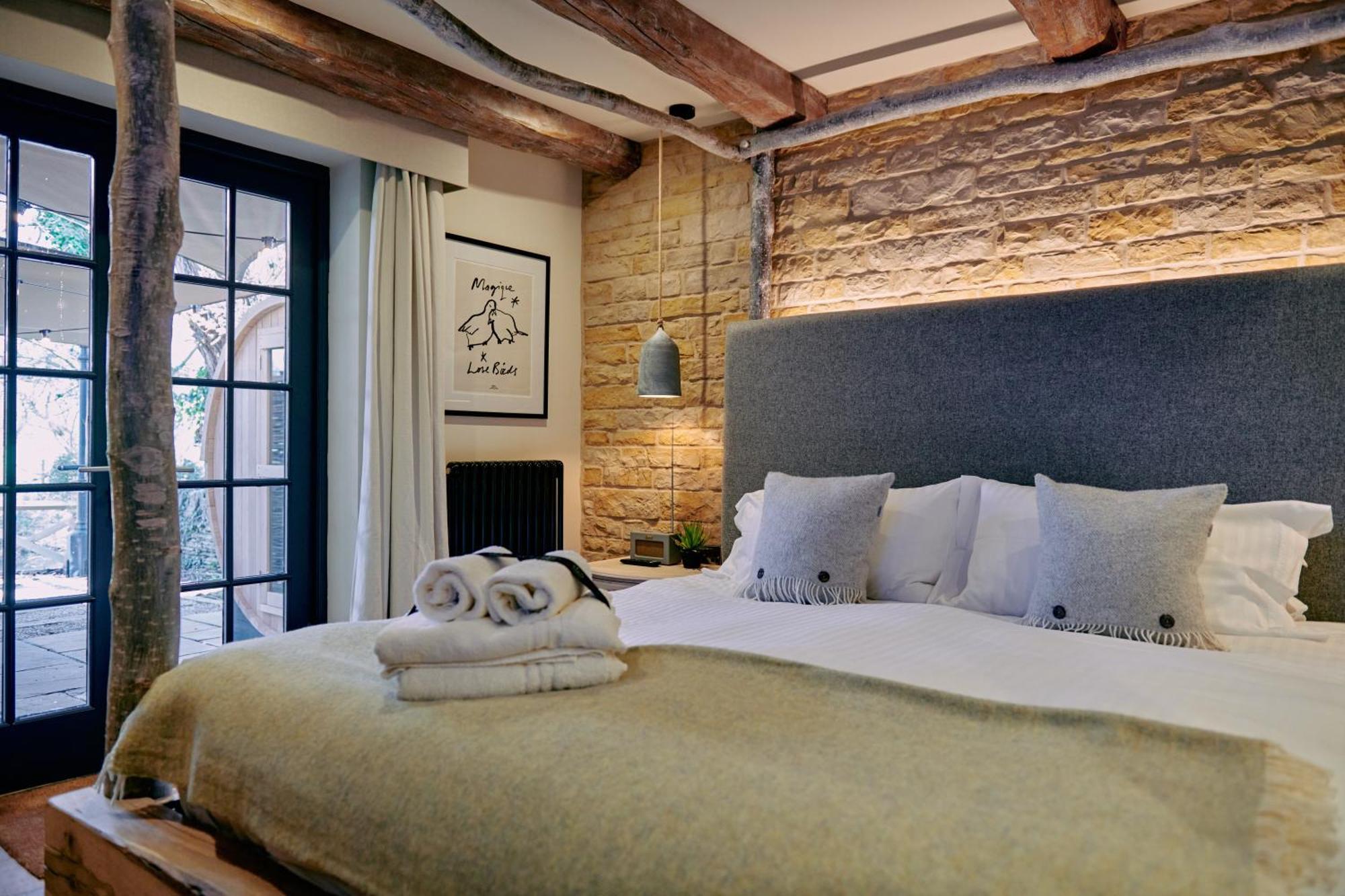 Wild Thyme & Honey - Cirencester-cotswolds Hotel Cirencester