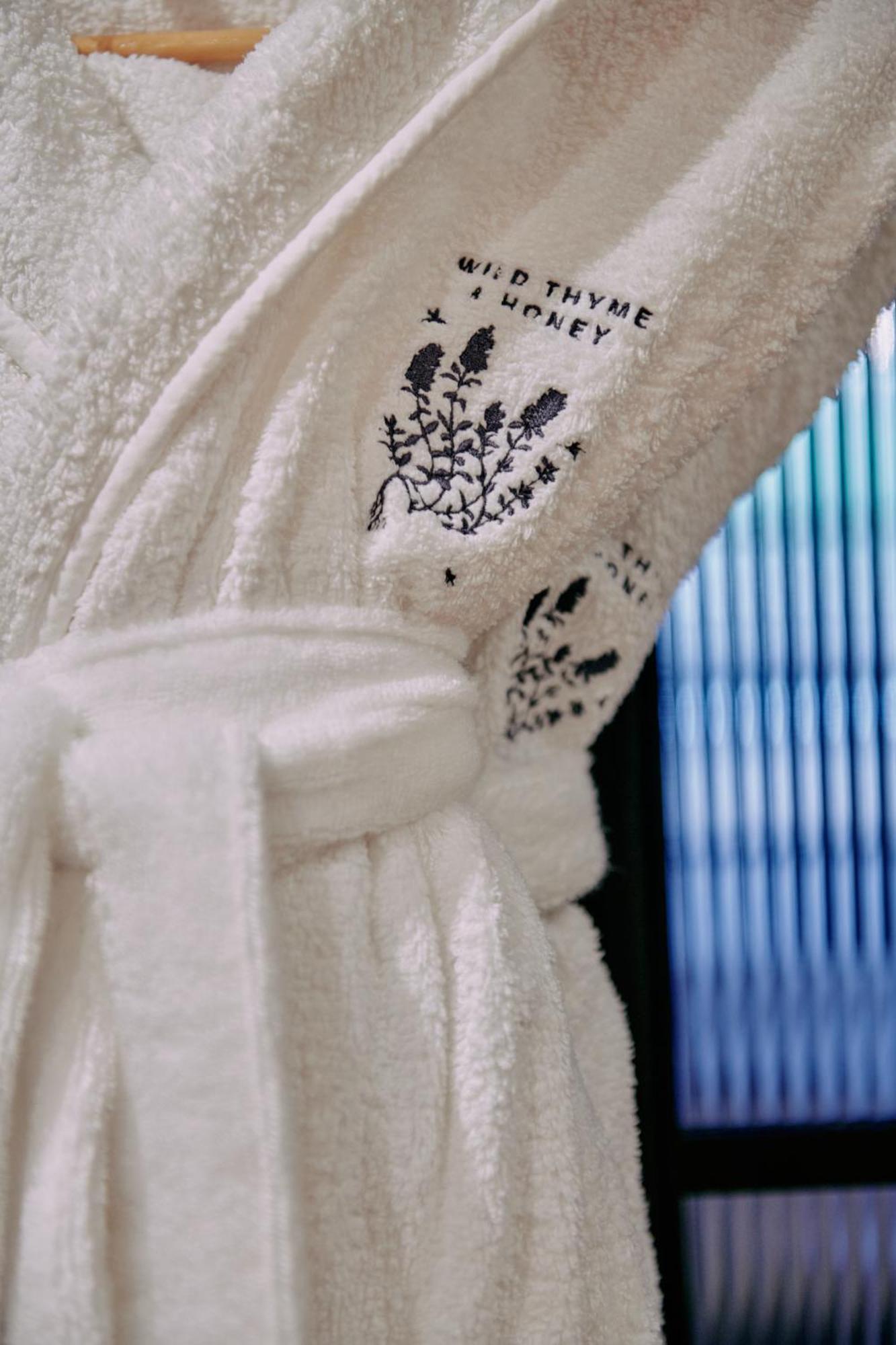 Wild Thyme & Honey - Cirencester-cotswolds Hotel